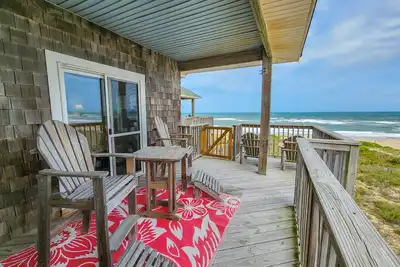 Image de 🐬Panoramic beach views from this 2 Br Oceanfront condo in Kill Devil Hills🐬