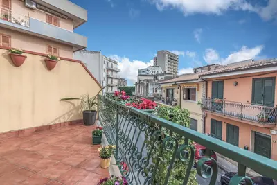 Image de Appartement \"Casa Vacanza Rosa\", flambant neuf, avec balcon