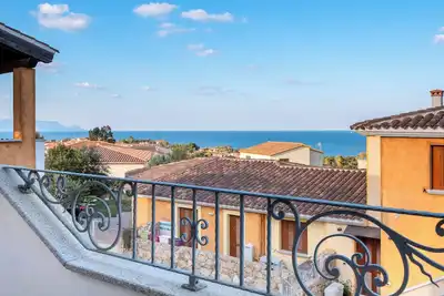 Image de Appartement de vacances 'La Finestra sul Mare' avec vue sur la mer et terrasse