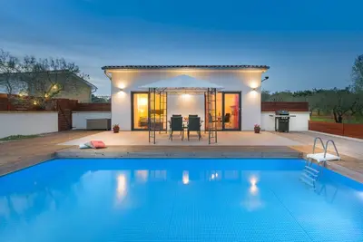 Image de Villa Fairytale cottage 2 (Istria - Svetvinčenat)