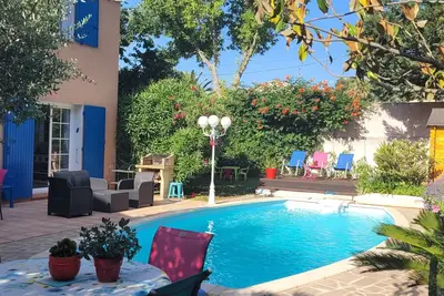 Image de Villa climatisée avec piscine privée 8mx4m quartier tranquille et verdoyant