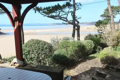 \"Nouveau\" Villa les Pieds dans l'eau. Très belle Vue Mer