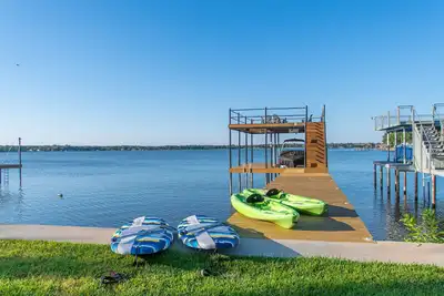 Image de Lakehouse Getaway! Perfect For Boating Swimming Fishing Kayaking