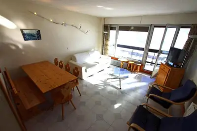 Image de 20m du centre station, 6ème étage, vue lac, télévision, casier à ski, 70m², Tignes