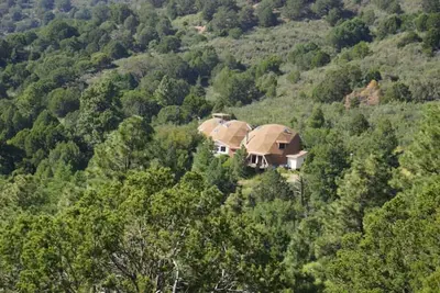 Image de Remote, huge, mountain dome retreat.