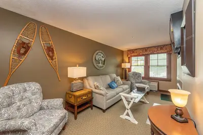 Image de Suites at Silver Tree: A208 One Bedroom Standard View