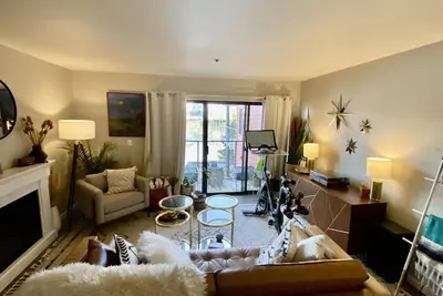 Image de Central Riverfront 1 bedroom condo with a view!