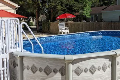 Image de Pet-Friendly Beach Cottage with Pool on Quiet, Dead-End Street