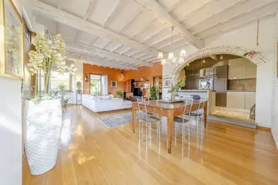 Charming Villa with swimming pool