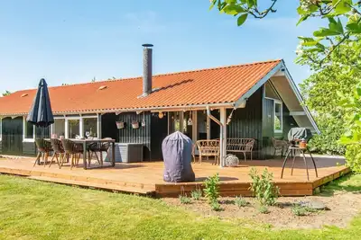 Image de Maison de vacances pour 8 a Juelsminde-By Traum