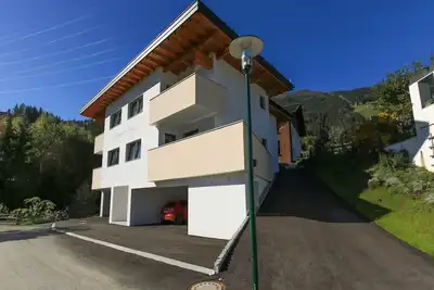 Image de Appartement luxueux Ă FĂĽgenberg avec sauna