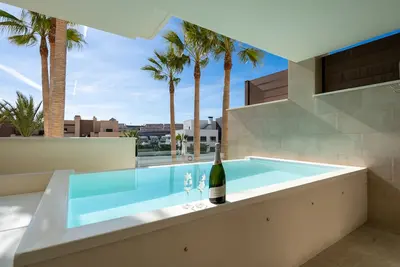 Appartement de vacances \"Azalea 471\" avec piscine, terrasses et Wi-Fi