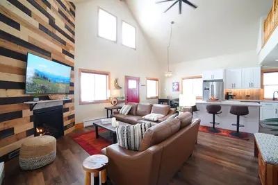 Image de Mountain Modern Family Home near Grand Targhee - Hot Tub
