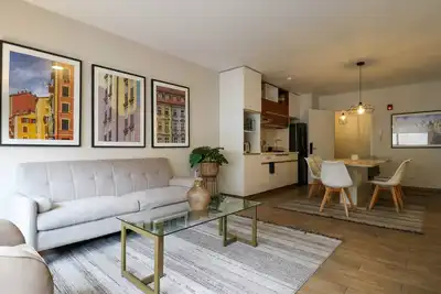 w*| Lively 2br in the Heart of Miraflores