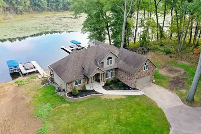 Image de Idyllic, Waterfront Home on Crooked Lake with  2. 5 Wooded Acres
