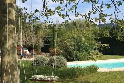 Image de At the foot of the Petit Luberon, secluded vacation villa