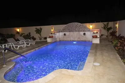 Image de New The Most Amazing Pool in Aruba! ! !