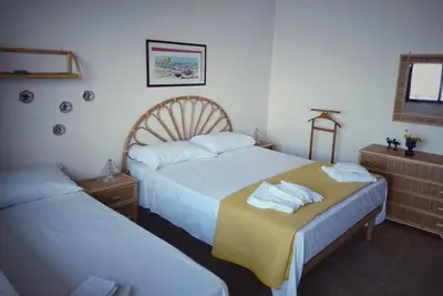 Apartment with 180° sea view