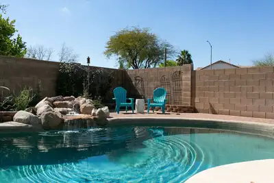 Image de New! Relaxing Modern Private Home, Heated/Cooling Pool