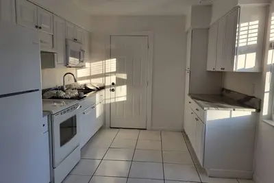 Image de Clearwater C A R  4  Rent  \n