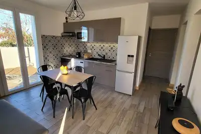 Image de Superbe appartement T3 neuf à 200 mètres de la plage.