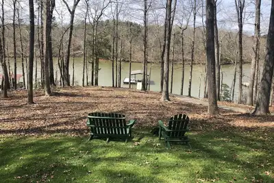 Image de Lake Front home with private dock, kayaks, & more