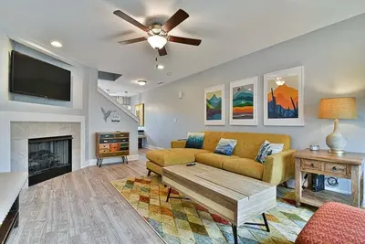 Image de Chic Mtn Condo: Discover Asheville + more!