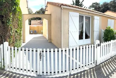 Image de Maison de vacances aux Sables-d'Olonne avec cour et parking
