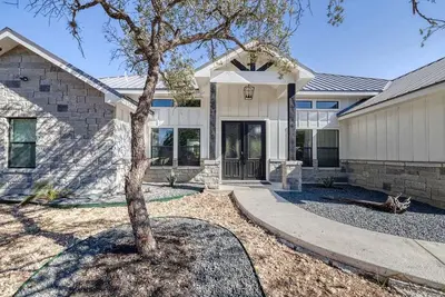 Image de Tin Cup @ Frio Select Rental Homes