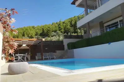 Image de Αυτόνομη βίλα με ιδιωτική πισίνα και απέραντη θέα