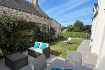 Image de Golfe du Morbihan : maison lumineuse à 50 m mer, commerces & Gr34 – tout à pied