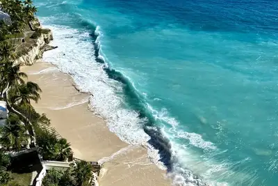 Image de The Cliff - Dream vacation on Private Beach with Luxury Pool and amenities