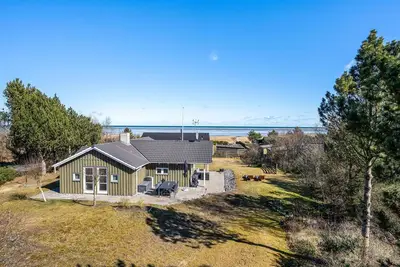 Image de Superbe maison à Hadsund avec sauna