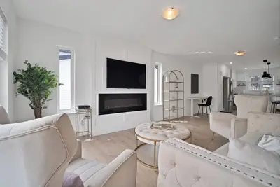 Image de Cheerful, modern 3 -bedroom house