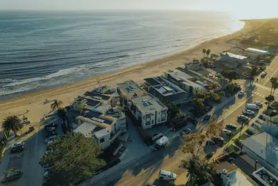Image de Beautiful Condo on the Beach in Carpinteria