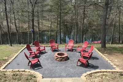 Image de Lake House w/ Pool and King Bed, Fishing - Dogs Ok