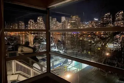 Image de Vancouver Waterfront 1480sf 2br Townhome with Deck
