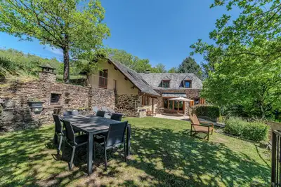 Image de Charmante maison en pleine nature, entre la vallée du Lot et l'Aubrac!