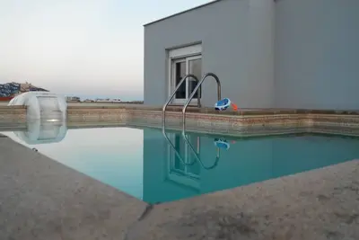 Image de Le Vigata, appartement duplex et toit terrasse, piscine privé