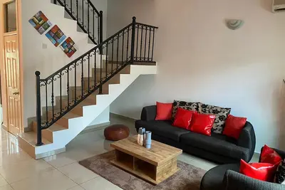 Image de 2- Bedroom Gated Community Storey Apartment