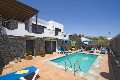 Villa Saturn 4 bedroom villa