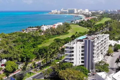 Image de Beautiful Loft in Front of Tortugas Beach