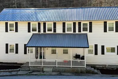 Image de Annalee’s Trail house 1. 2 Miles  from Warrior Trail Head