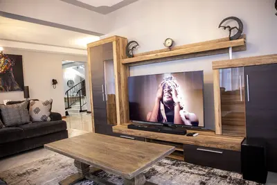 Image de A lovely space to unwind and relax!