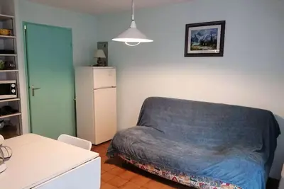 Image de Joli T2 front de mer dans domaine avec piscine et tennis