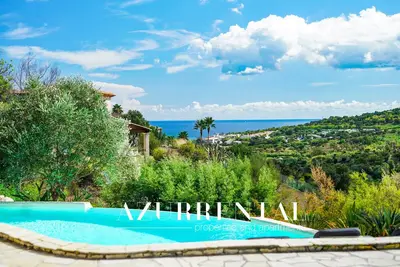 Image de Villa attrayante pour 8 personnes avec joli vue sur la mer, non loin de la plage