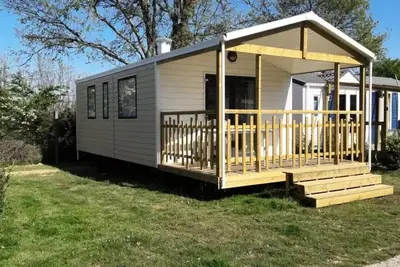 Image de Mobil-home Confort 23m² - 2 chambres + Terrasse semi-couverte 9m² 4 personnes