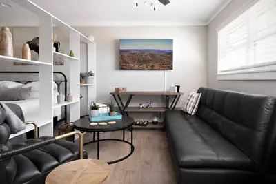 Image de The Flats Stylish Studio Apt 3