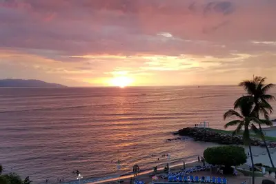 Image de Plenty of Room Beach Front Villa