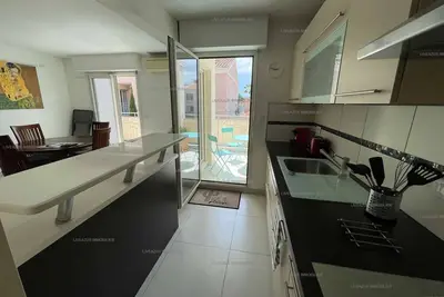 Image de Appartement T3 au centre ville port commerces et plage à pieds pour 4